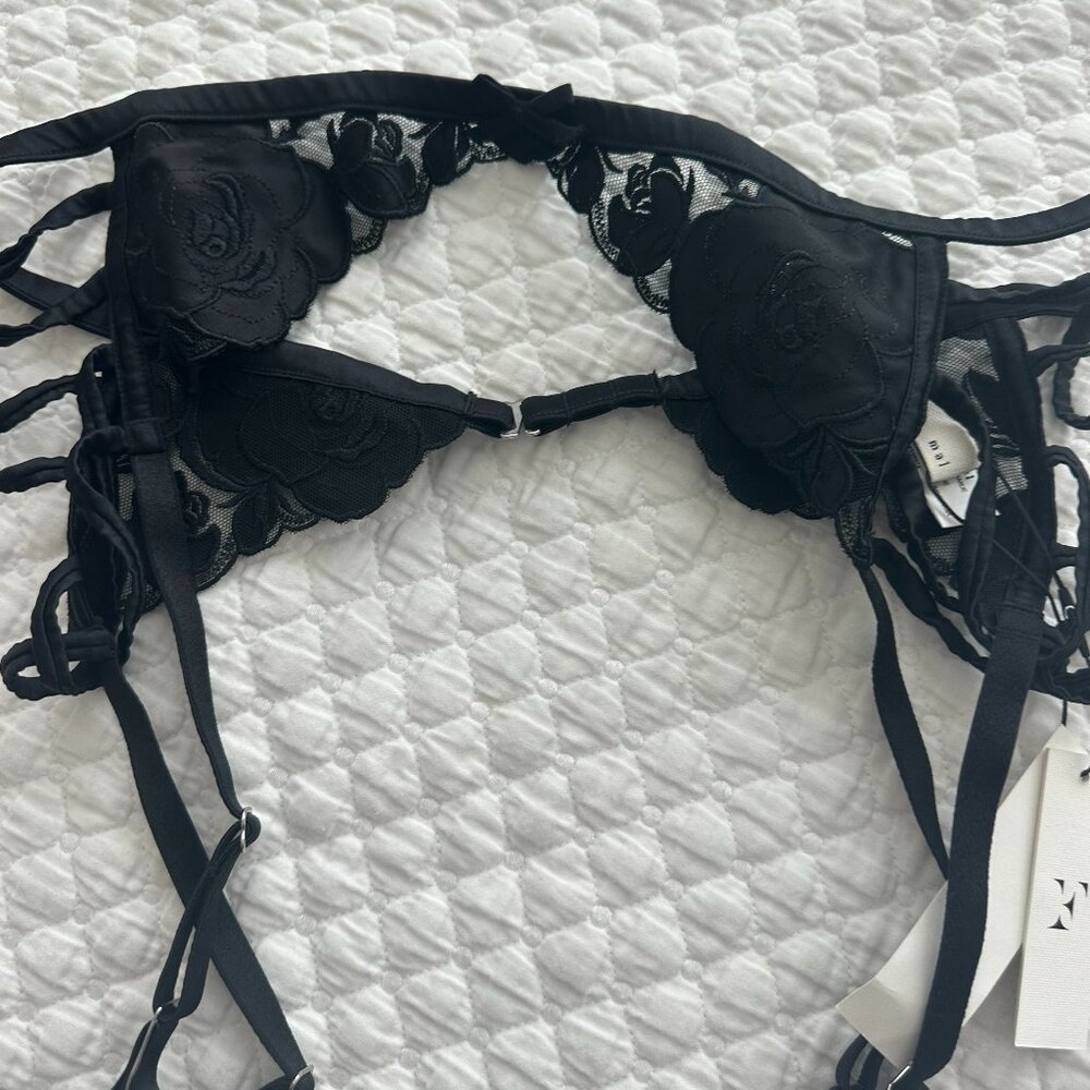 Fleur du Mal - Black Silk Garter Belt Size 4 - NWT